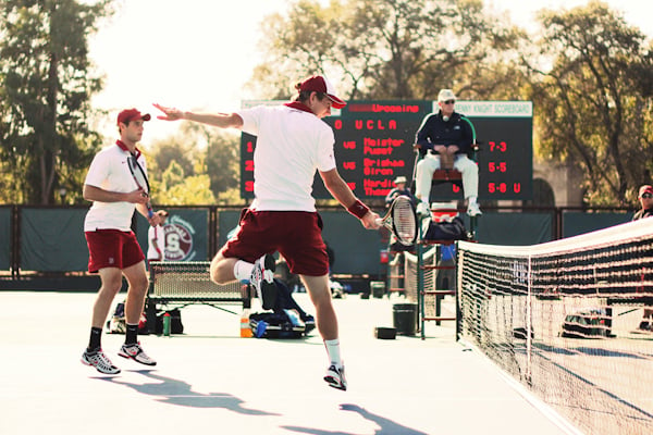 After suffering defeats to USC and UCLA this past weekend, the No. 9 Stanford men's tennis team came back to decisively defeat Hawaii on Tuesday. (NICK SALAZAR/The Stanford Daily)