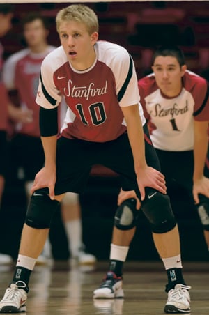 Senior setter Evan Barry (No. 10) had 92 assists over the weekend, cementing his position as one of the best passers in America. (SIMON WARBY/The Stanford Daily)