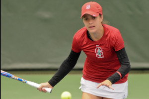 W. Tennis: Card cruises in first match at No. 1