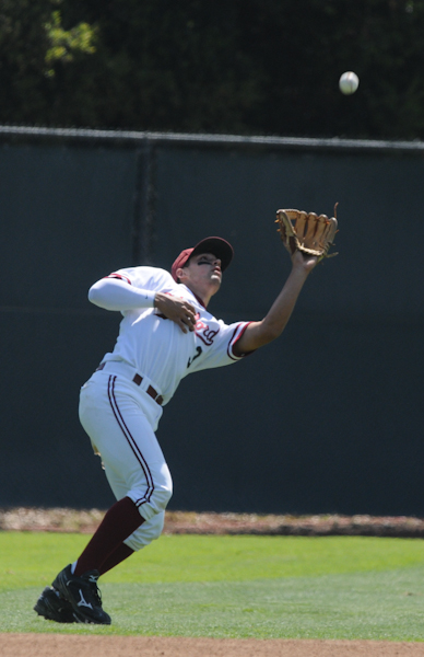 Junior shortstop Kenny Diekroeger had the game-tying hit against Oregon State with two outs in the bottom of the ninth yesterday, but Stanford still fell short in extra innings and lost the rubber game. (IAN GARCIA-DOTY/The Stanford Daily)