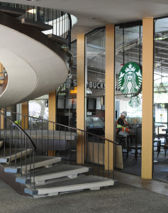 Starbucks comes to Tresidder (PHOTOS)