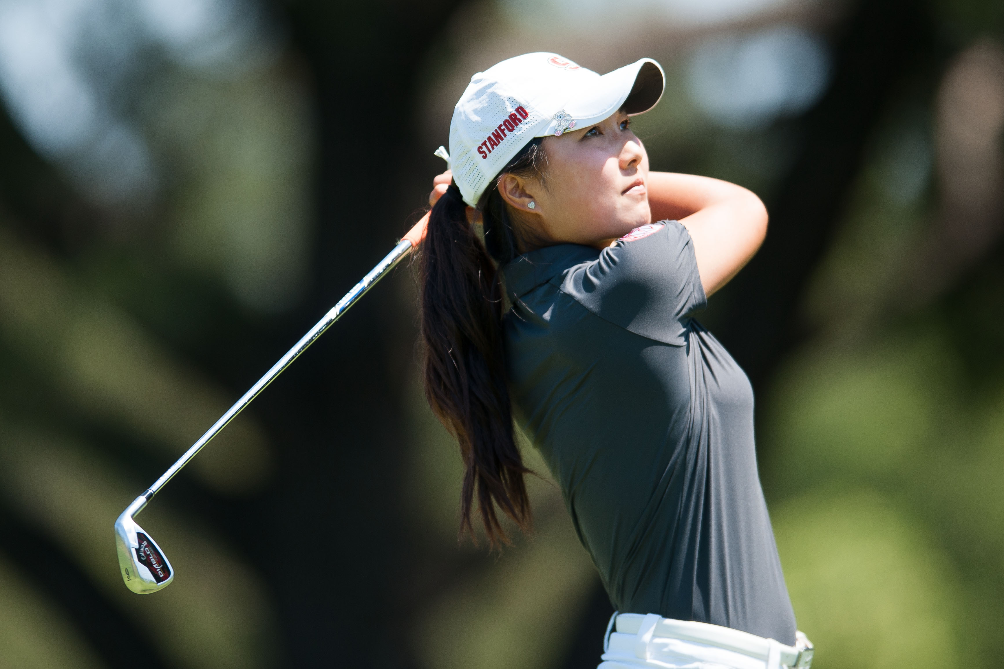 Women's golf overcomes slow start to advance to NCAA Championship