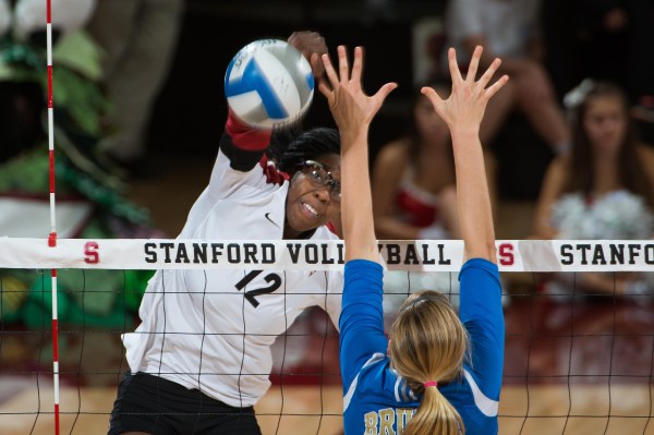 Inky Ajanaku (12) powered Stanford's victory over UCLA with 10 kills on the night. (Don Feria/isiphotos.com)