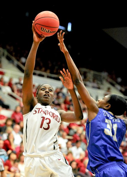 Senior Chiney Ogwumike became the first Card women's basketball player to win the Academic All-American of the Year award. (MIKE KHEIR/The Stanford Daily)