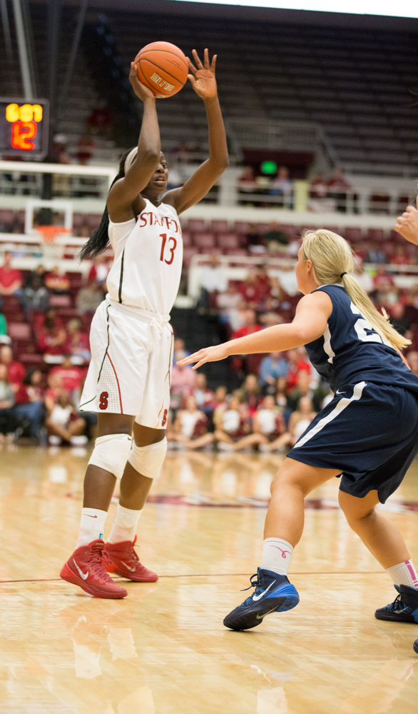 Senior forward Chiney Ogwumike (left) averaged better than a double-double per game for the Cardinal during the regular season. If she can keep that up at this weekend's Pac-12 Tournament, the Cardinal might be looking at a No. 1 overall seed in the Big Dance. (FRANK CHEN/The Stanford Daily)