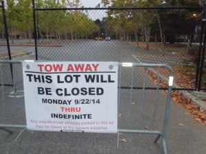 Roble and Lagunita Court parking lots are closed indefinitely for construction of new undergraduate dorms. (KATHERINE CARR/The Stanford Daily)