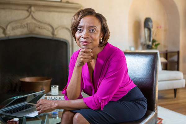 Stanford psychologist Jennifer Eberhardt has been named one of the 2014 fellows of the John D. and Catherine T. MacArthur Foundation.

(Courtesy of Stanford News Service)