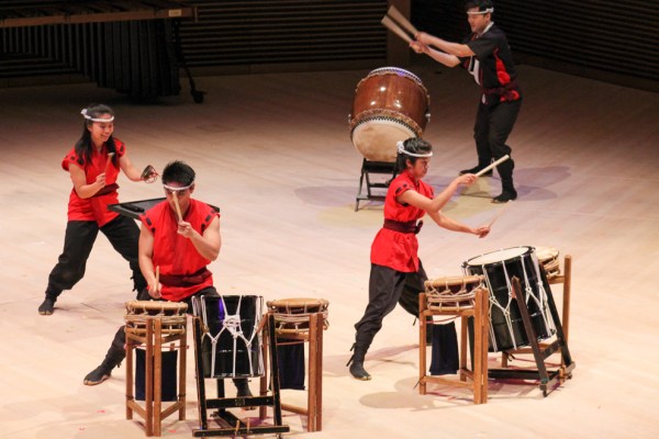 Stanford Taiko performing  in 2015. (CATALINA RAMIREZ-SAENZ/The Stanford Daily)