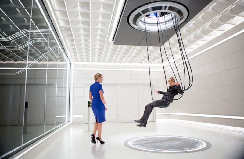 Kate Winslet and Shailene Woodley in "Insurgent." (Courtesy of Andrew Cooper)