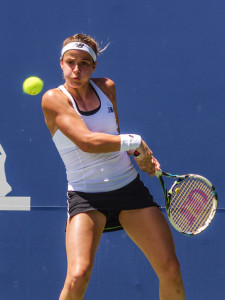 Nicole Gibbs upsets Caroline Garcia to advance in Bank of the West Classic