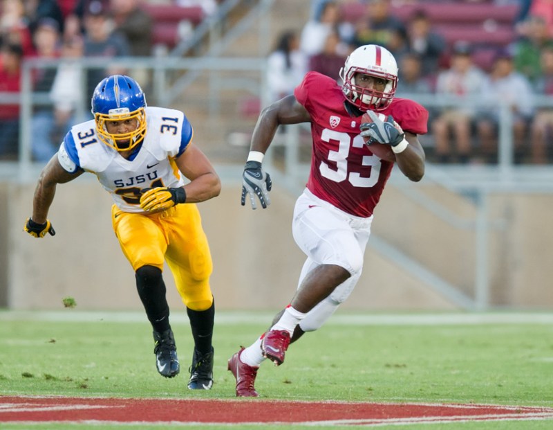 Running back Stepfan Taylor '13 played in all of the last three meetings between Stanford and Arizona, posting a combined stat line of 377 rushing yards and 6 rushing touchdowns. (DAVID BERNAL/isiphotos.com)