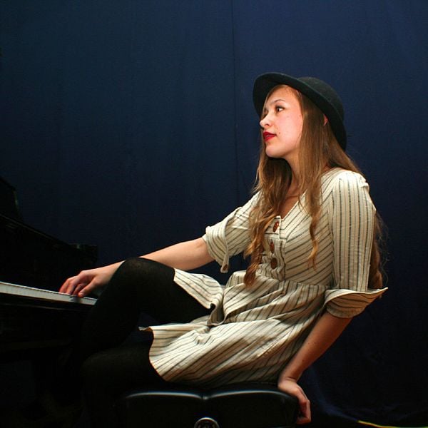 Indie-folk songstress Joanna Newsom. (Courtesy of Daniel Arnold)