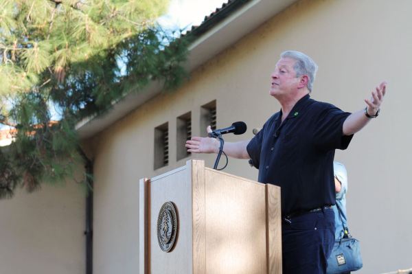 Al Gore speaks about climate change in White Plaza.