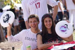 The women's and men's club ultimate frisbee teams tabled at this year's activities fair to recruit new members. The teams fall under club sports, one of the organizations that did not receive funding last year. (KRISTEN STIPANOV/The Stanford Daily)