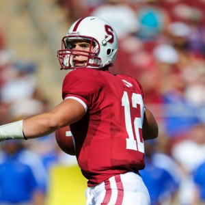 Andrew Luck quietly returns to football near Stanford stomping grounds