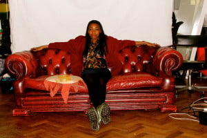 English rapper Little Simz, holding down the throne.  (Theirnewreligion, Wikimedia Commons)