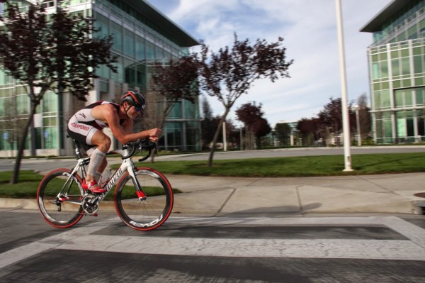 Stanford triathlete Eirik Ravnan (above) leads the pack at Pacific Shores Center. The 2016 Stanford Treeathlon will again take place at Pacific Shores Center on March 5-6. (Courtesy of Isabelle Foster)