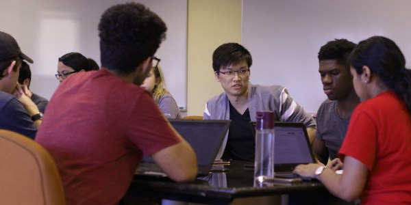 At Tuesday's Senate meeting, the 18th Undergraduate Senate considered funding for student group dues for low-income students (ROBERT SHI/The Stanford Daily).