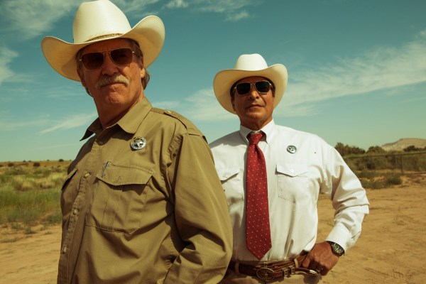 (l-r) Jeff Bridges and Gil Birmingham in HELL OR HIGH WATER (Photo courtesy of Lionsgate Pictures).