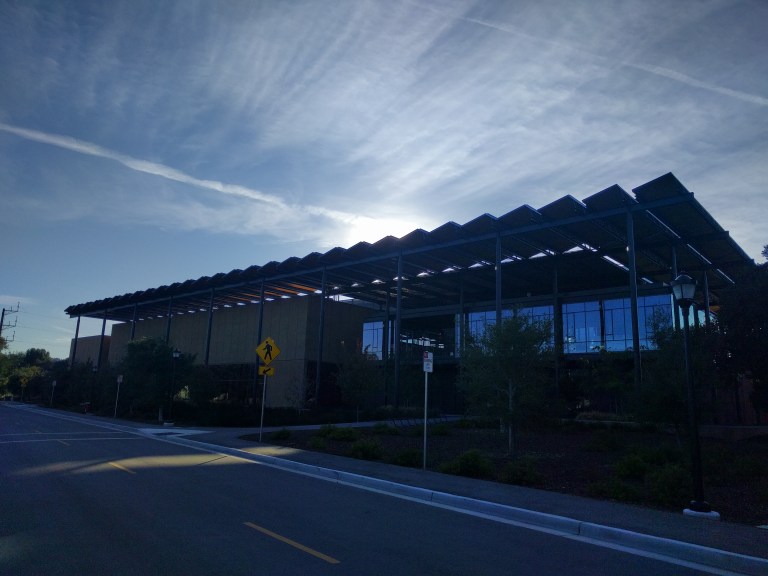 Stanford's Central Energy Facility. (ZOE SAYLER/The Stanford Daily)