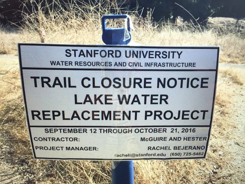 The sign above has stirred students' hopes that Lake Lag will be refilled (JACOB NIERENBERG/The Stanford Daily).