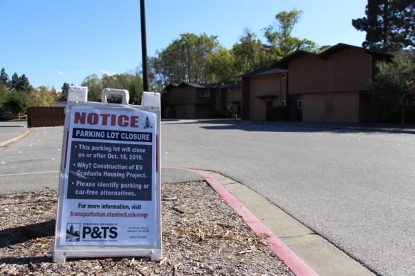The Escondido Village construction project starting in the winter is expected to lose 800 parking spots (TRAVIS ALLEN/The Stanford Daily).