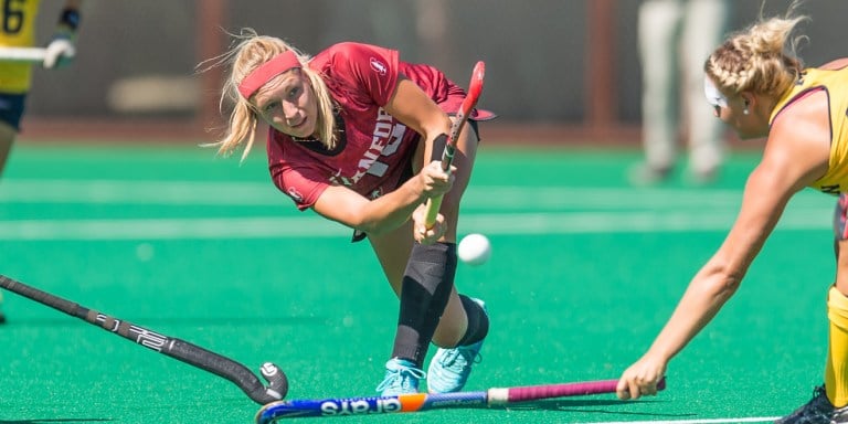 Senior defender Fran Tew scored a key goal on a penalty stroke to send the match into overtime. The game entered a shootout, in which freshman goalkeeper Kelsey Bing was flawless. (DAVID BERNAL/isiphotos.com)