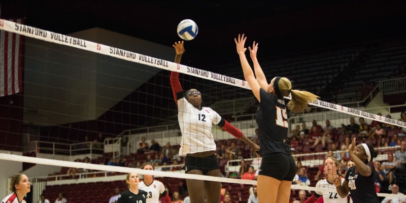 Fifth-year senior middle blocker Inky Ajanaku has been key to Stanford's offense and defese this season. As the Cardinal prepare to take on USC, Ajanaku will seek to repeat her eight-block performance from the last time these teams met. (ROGER CHEN/The Stanford Daily)