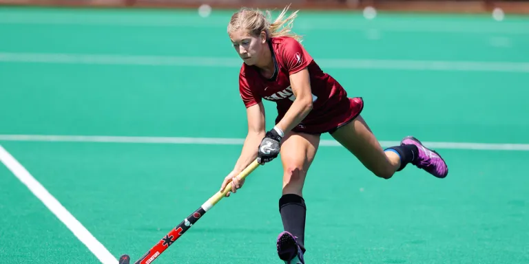 Junior Sarah Helgeson ended the season ranked second in team points. Helgeson and fellow junior Katie Keyser are expected to be team leaders next year, following success throughout the 2016 season. (HECTOR GARCIA-MOLINA/isiphotos.com)