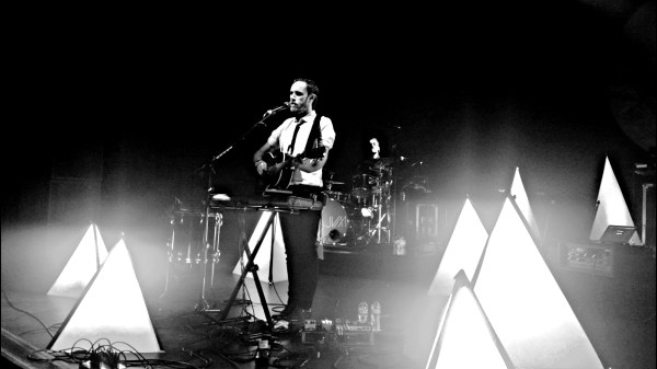 James Vincent McMorrow in concert (Wikimedia Commons, Drew de F Fawkes)
