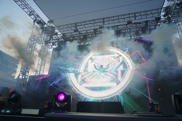 Zedd performing in Stanford Stadium. (NETTA WANG/The Stanford Daily)