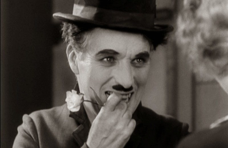 Charlie Chaplin in his "City Lights." Photo: United Artists/1931.