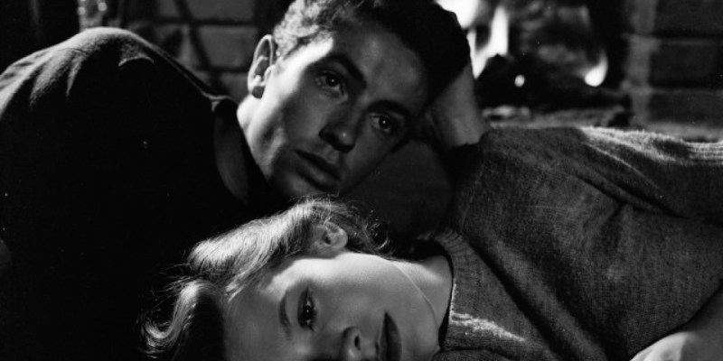 Bowie (Farley Granger), left, and Keechie (Cathy O'Donnell), right, in 'They Live By Night' (Courtesy of RKO Radio Pictures).