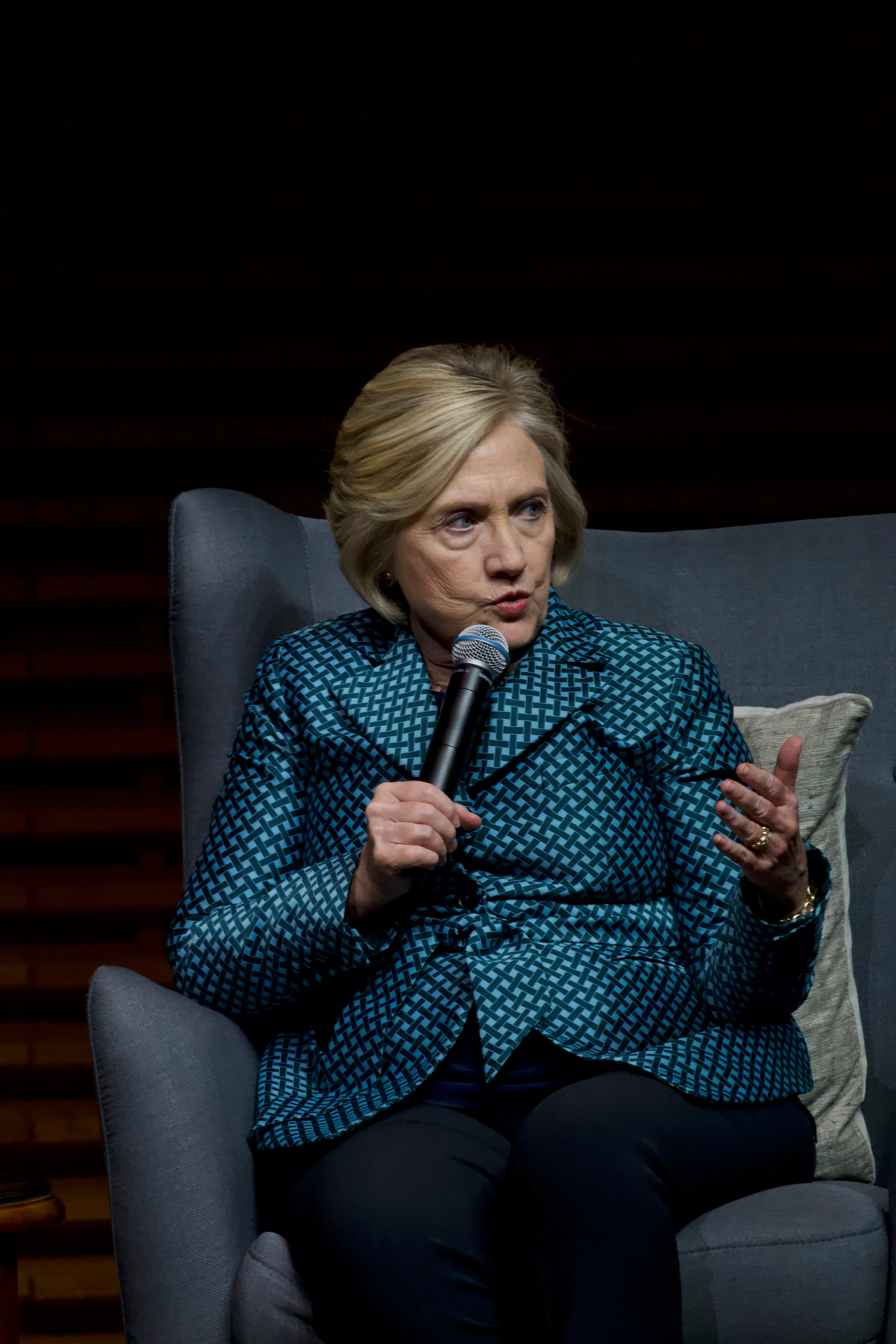 'This is a new kind of Cold War': Clinton talks technology and democracy