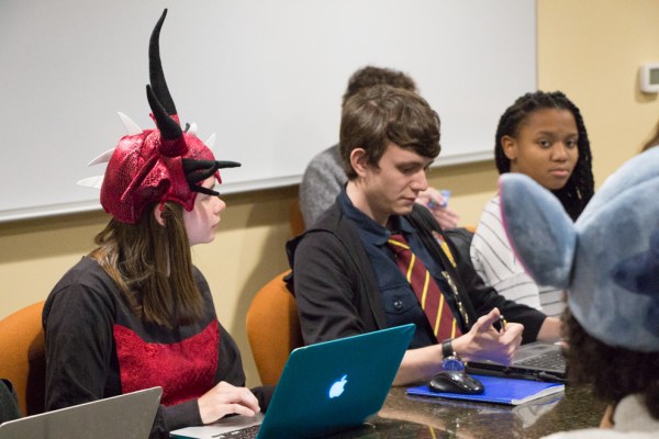 Senate talks financial literacy and dresses up for halloween (FEBE MARTINEZ/The Stanford Daily).