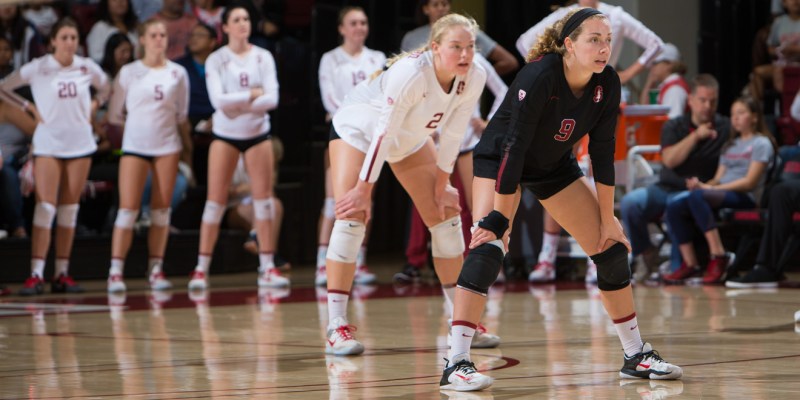Sophomore libero Morgan Hentz (right) was named Pac-12 Defensive Player of the Week on Monday. Her defense has helped carry the Cardinal into an undefeated conference record.(AL CHANG/isiphotos.com)