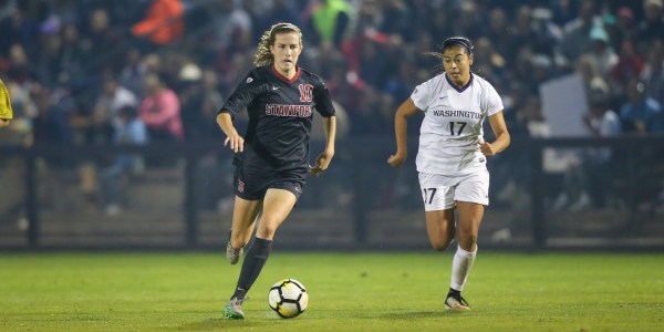 Sophomore defender Tierna Davidson (10) won Pac-12 Player of the Year and her skills will be needed in a difficult College Cup.(ERIN CHANG/isiphotos.com)