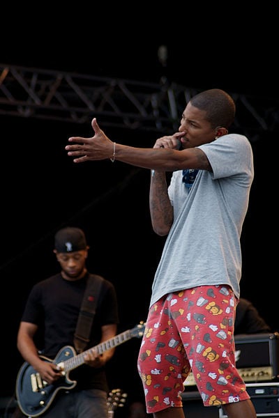 Pharrell Performing With N.E.R.D in 2010 (Courtesy of Wikimedia Commons)