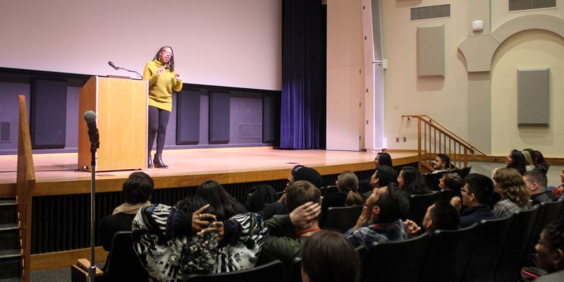 Activist Lateefah Simon addresses a crowd as one of the keynote speakers for the event. (KHUYEN LEE/The Stanford Daily)