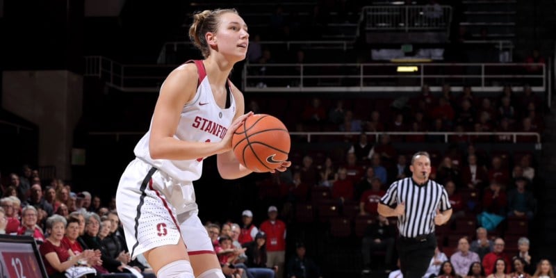 Alanna Smith (above) scored 19 points in Stanford’s first PAC-12 loss to Utah on Sunday. (DON FERIA/isiphotos.com)