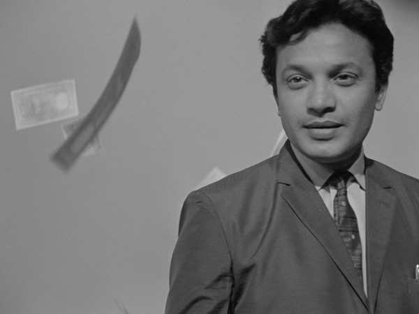 Uttam Kumar plays a struggling film star in Satyajit Ray's "The Hero" (courtesy of The RDB Organization and The Criterion Collection).
