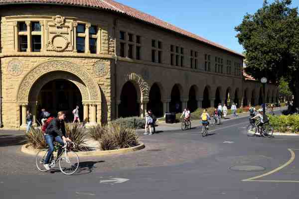 EVAN PENG/The Stanford Daily