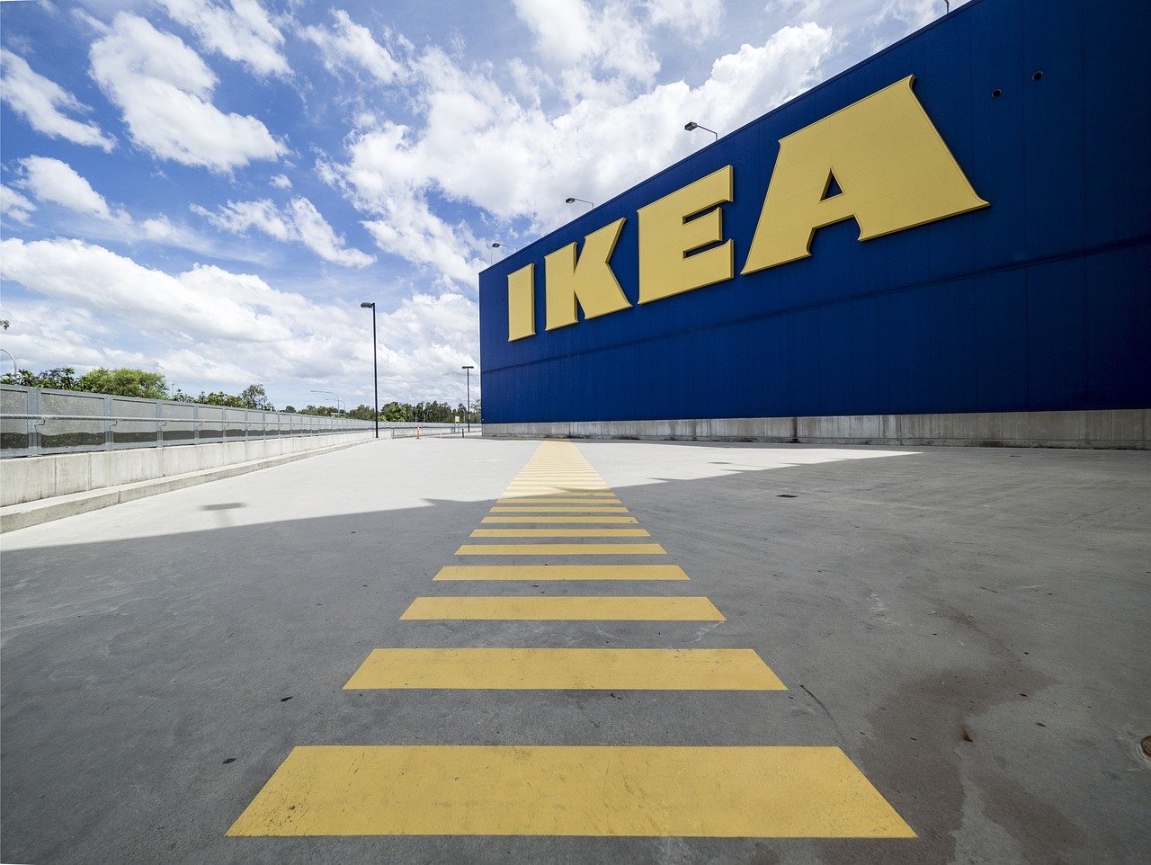 30 thoughts I had while shopping at Ikea