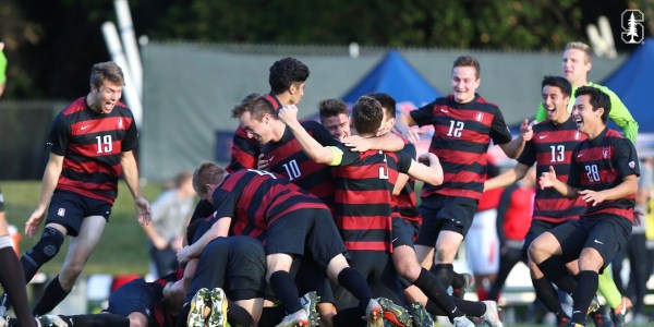 The Stanford men's soccer team (above) upset the Saint Mary's Gaels on Sunday, as they claimed a penalty kick shootout 4-2, behind the heroic effort of goalkeeper Andrew Thomas. (MACIEK GUDRYMOWICZ/isiphotos.com)