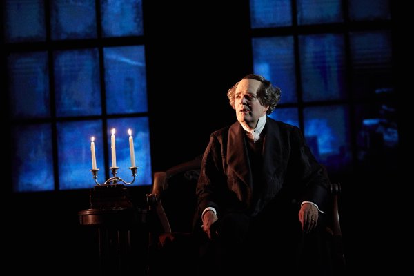 Jefferson Mays stars in the Geffen Playhouse world premiere adaption of Charles Dickens’ "A Christmas Carol,” directed by Michael Arden. (Courtesy of Chris Whitaker)