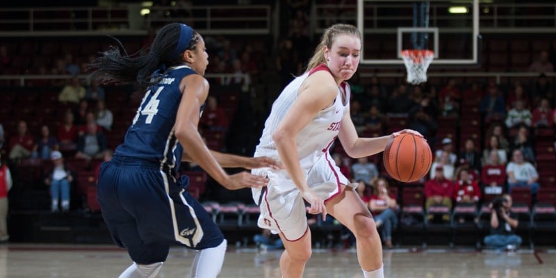 Alanna Smith (above) scored 19 points in Stanford’s first PAC-12 loss to Utah on Sunday. (DON FERIA/isiphotos.com)