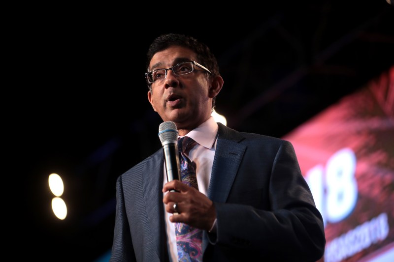 Dinesh D'Souza, who will speak on campus tonight, is the director of "Death of a Nation" (courtesy of Wikimedia Commons).