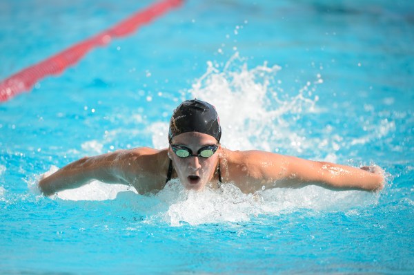 Brooke Forde ’21, who had just returned from the 2019 FINA World Championships in Gwangju, South Korea, took second place in the women’s 400 meter IM, one of the most highlighted and also most grueling races in swimming, with a time of 4:36.06. (Photo: John Todd/isiphotos.com)