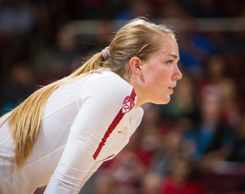 After a near perfect junior campaign, All-American setter Jenna Gray (above) is poised to help the Cardinal defend its national title. (ERIN CHANG/isiphotos.com)