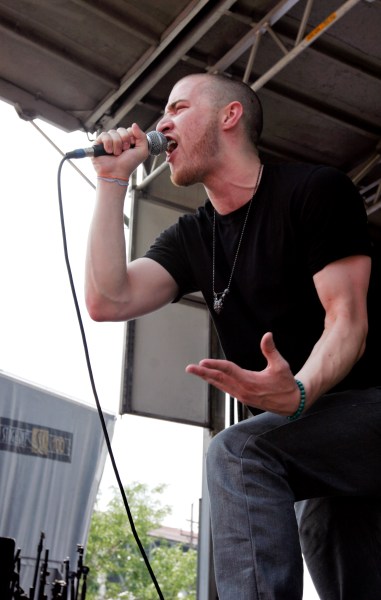 After a series of tragedies, singer-songwriter Mike Posner set off to walk across America on-foot, reflecting his new outlook in life. (Photo: Wikimedia Commons)